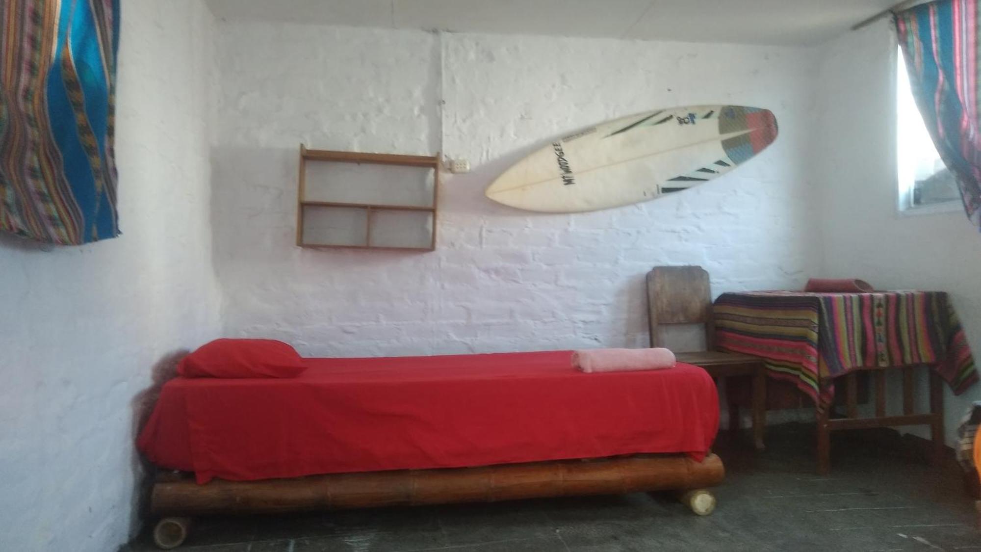 Huanchaco Surf Camp Lägenhet Exteriör bild